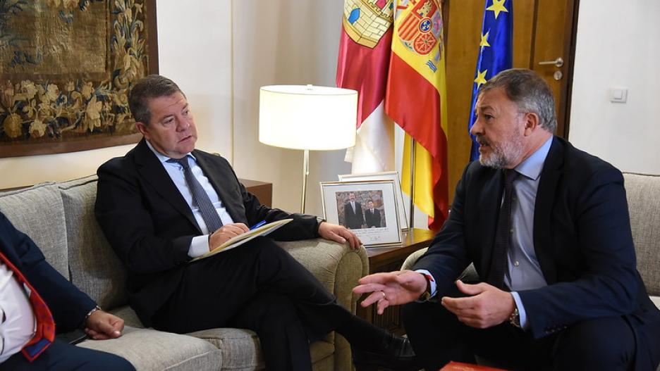 García-Page se ha reunido con el alcalde de Cuenca, Darío Dolz.