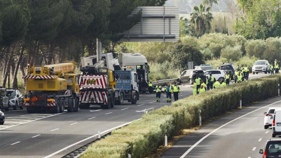 La Guardia Civil investiga el accidente de Los Palacios.