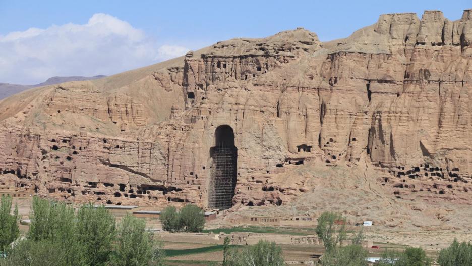 Bamyan (Afghanistan), 18/05/2024.- La ciudad de Bamiyán, a unos 130 kilómetros de Kabul, en el valle de Bamiyán, es una de las principales localidades turísticas del país