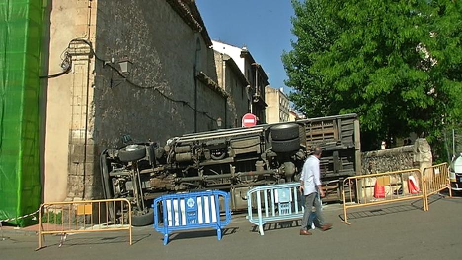 El incidente se ha producido junto al convento de las monjas de la Puerta de Valencia de Cuenca incendiado en mayo, otro suceso que por fortuna no causó heridos