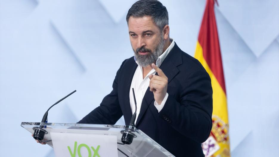 El líder de Vox, Santiago Abascal, durante una rueda de prensa.