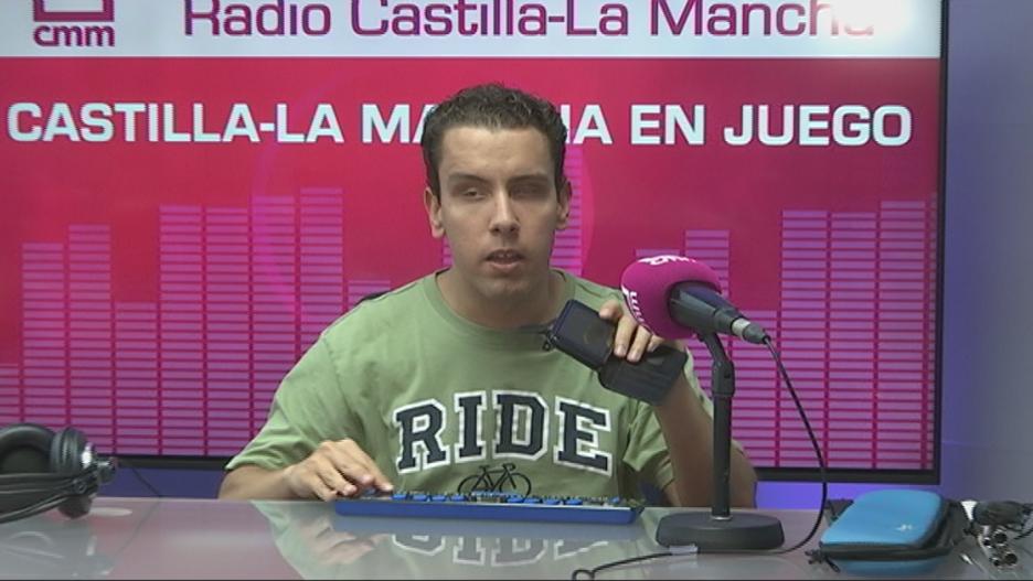 Jesús Ródenas en uno de los estudio de Radio Castilla-La Mancha