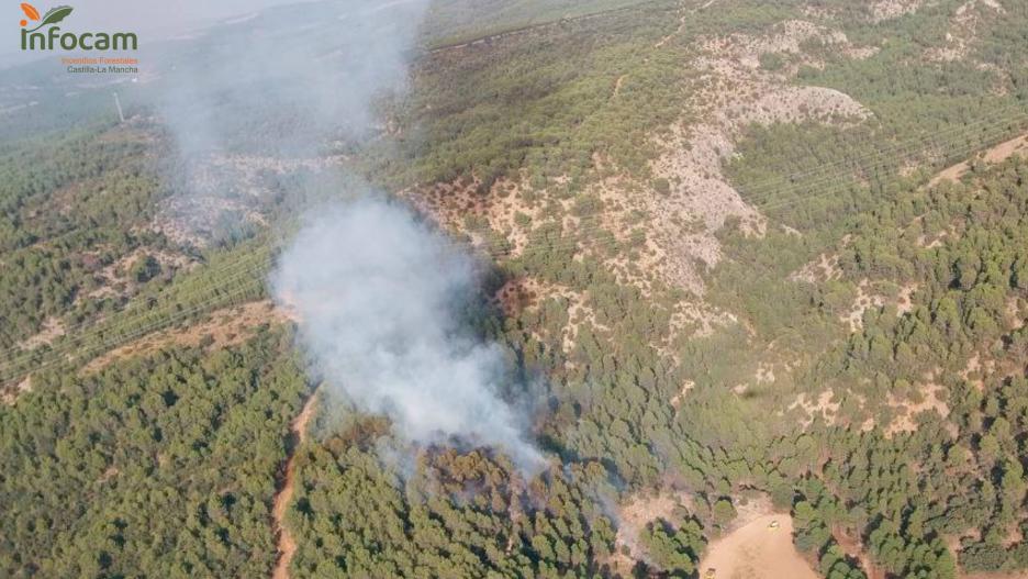 Se declara un incendio forestal en La Parra de las Vegas (Cuenca)