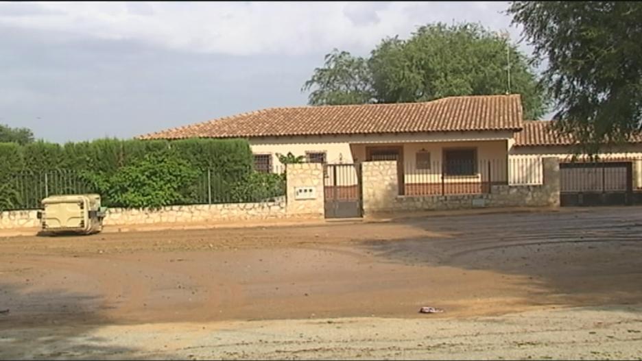 Una tormenta de agua y granizo deja 60 litros de agua por metro cuadrado en Cabezamesada (Toledo)​.