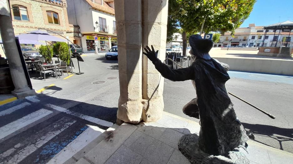 Escultura del Lazarillo de Escalona (Toledo)