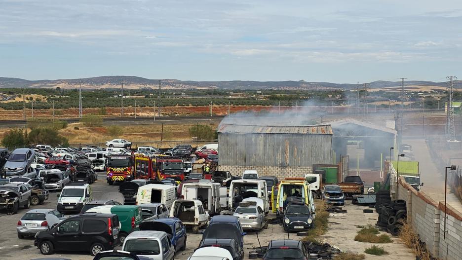 Imagen de la nave afectada por el incendio