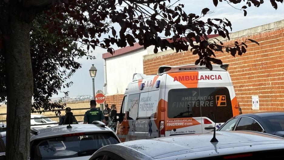 Ambulancia en las inmediaciones de la Plaza de Torros de Pantoja, a 24 de septiembre de 2024, en Pantoja, Toledo, Castilla-La Mancha el día del incidente durante los encierros.