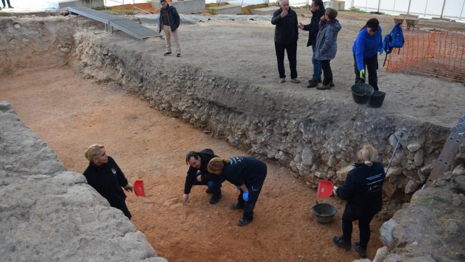 El taller Recual de Noheda culmina una excavación de 70 m2 y saca a la luz un pie de una estatua de bronce.

REMITIDA / HANDOUT por DIPUTACIÓN
Fotografía remitida a medios de comunicación exclusivamente para ilustrar la noticia a la que hace referencia la imagen, y citando la procedencia de la imagen en la firma
06/12/2024