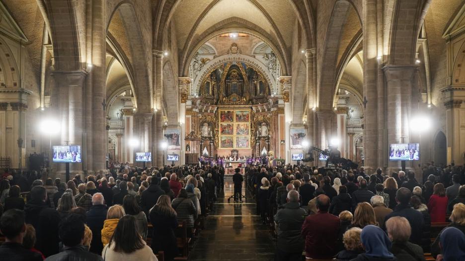 Imagen de la misa funeral en la Catedral de València por las víctimas de la dana

JORGE GIL/EUROPA PRESS
09/12/2024