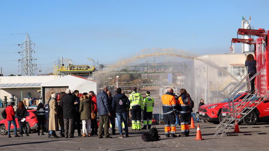 Simulacro de emergencia en el complejo petroquímico de Puertollano.