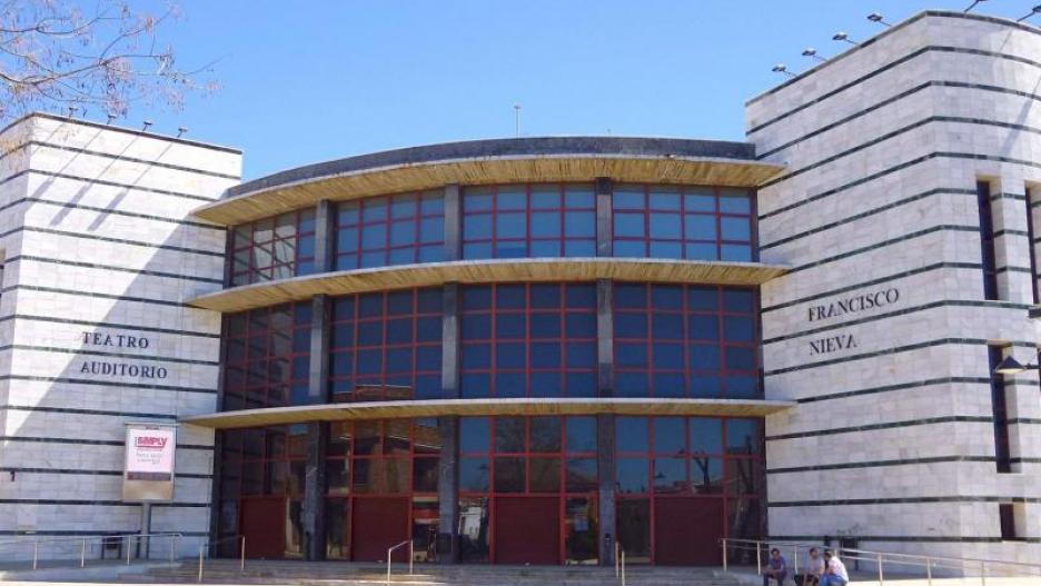 Fachada Auditorio Francisco Nieva de Valdepeñas (Ciudad Real)