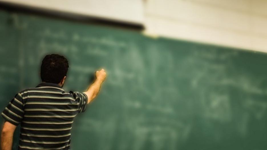 Profesor de religión (Foto de ARCHIVO)