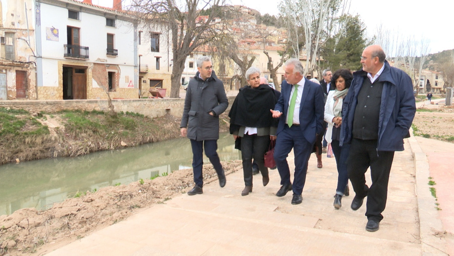 El ministro de Política Territorial y Memoria Democrática, Ángel Víctor Torres, en su visita a Mira (Cuenca).

EUROPA PRESS
25/2/2025