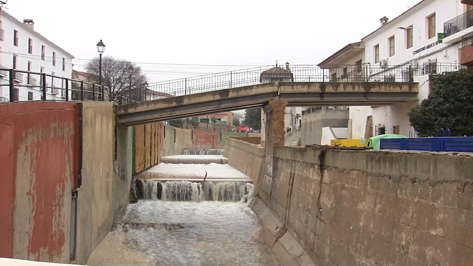 Imagen del arroyo a su paso por Letur (Albacete) este viernes