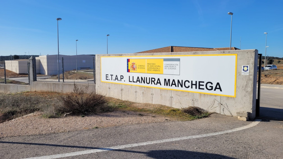 Estación de Tratamiento de Agua Potable (E.T.A.P.) en la Cabecera de la Red de Abastecimiento en el término municipal de Saelices (Cuenca).