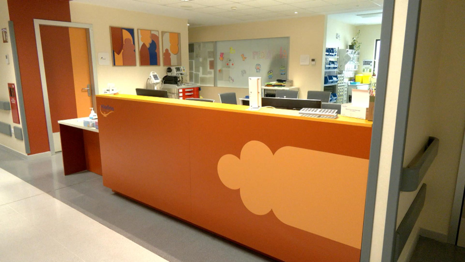 La decoración del área pediátrica del Hospital Universitario de Toledo ha contado con una inversión de 600.000 euros y se ha inspirado en la ciudad que albergó las tres culturas.