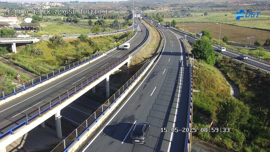 Puente de la A-42 a su paso por Toledo.