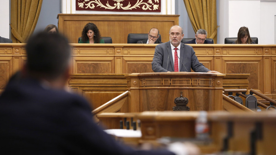 Intervención del vicepresidente primero de Castilla-La Mancha, José Luis Martínez Guijarro, durante el pleno en las Cortes C-LM este 15 de mayo de 2025