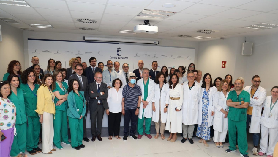 Francisco, el paciente que recibe el primer trasplannte hepático que se ha hecho en el Hospital Universitario de Toledo .
REMITIDA / HANDOUT por JCCM
Fotografía remitida a medios de comunicación exclusivamente para ilustrar la noticia a la que hace referencia la imagen, y citando la procedencia de la imagen en la firma
30/5/2025