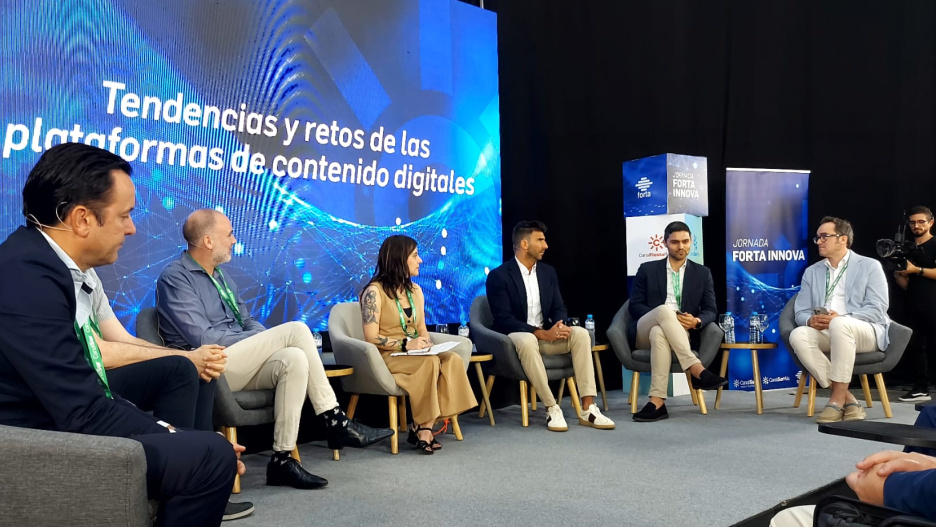 El director de contenidos digitales, Isaías Blázquez, durante su intervención en la I Jornada Forta Innova sobre los retos digitales a los que se enfrentan los medios de comunicación públicos.