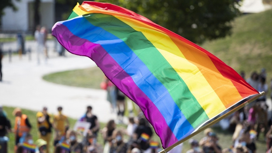 (Foto de ARCHIVO)
Bandera LGTBI
REMITIDA / HANDOUT por PSOE DE EXTREMADURA
Fotografía remitida a medios de comunicación exclusivamente para ilustrar la noticia a la que hace referencia la imagen, y citando la procedencia de la imagen en la firma
07/6/2025