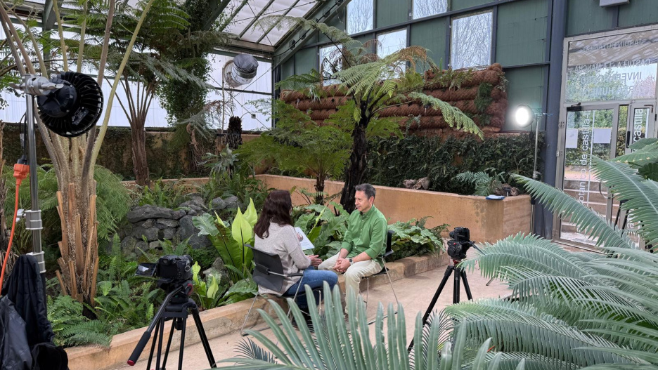 Momento de la grabación del último programa de "Héroes Anónimos" de la temporada desde el Jardín Botánico.