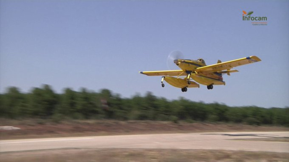 Castilla-La Mancha ha enviado medios aéreos al incendio de Las Hurdes.