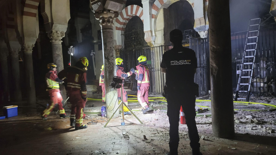 Incendio Mézquita de Córdoba / EFE
