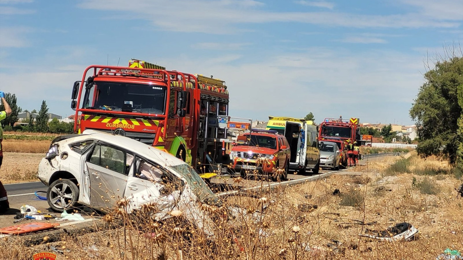 Muere una mujer de 67 años y otra resulta herida en un accidente de tráfico en Turleque