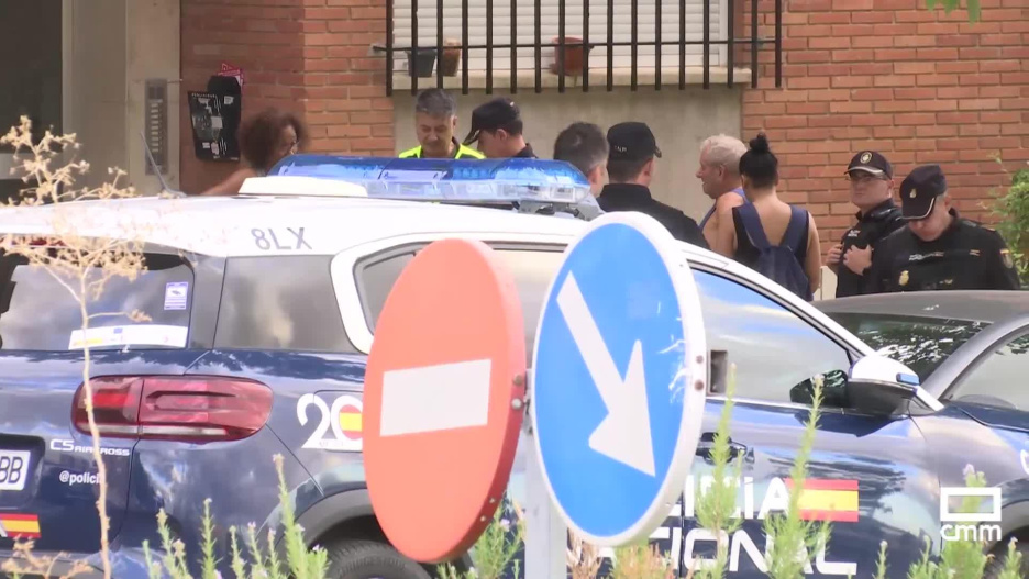 Policía tras la reyerta en el Polígono de Toledo.