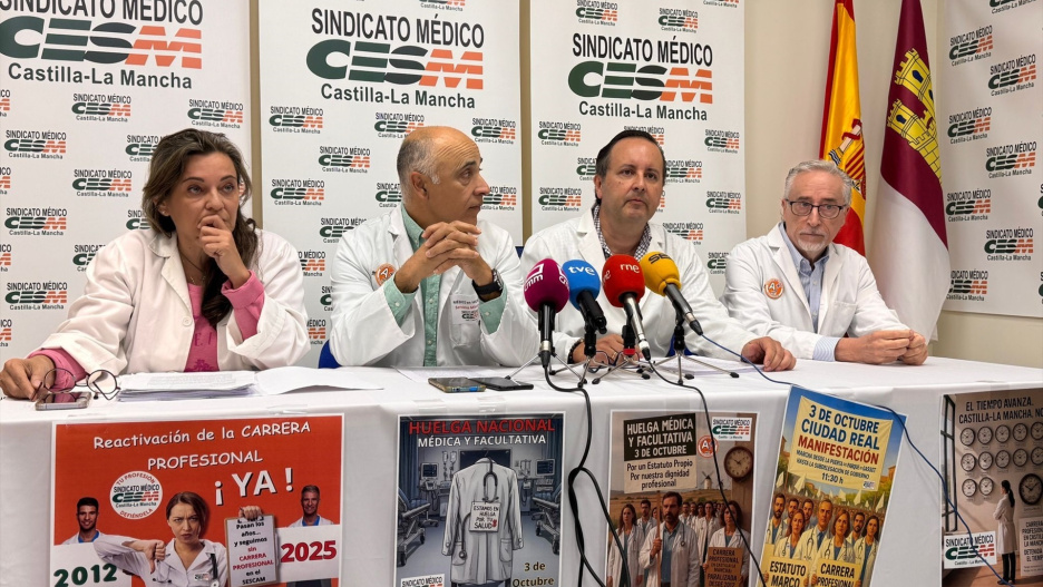 Rueda de prensa del Sindicato Médico (CESM) sobre la convocatoria de una huelga general a la que están convocados alrededor de 4.000 médicos de C-LM.

EUROPA PRESS
30/9/2025