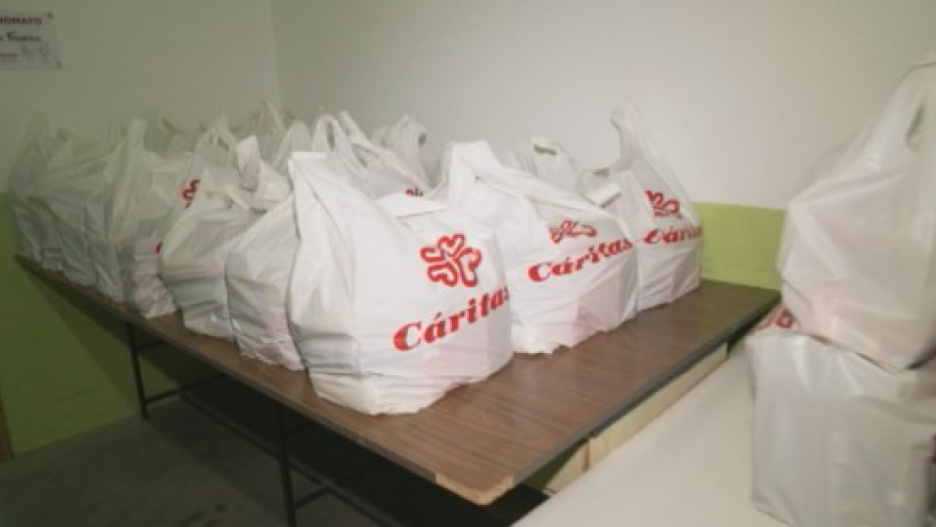 Imagen de bolsas de Cáritas