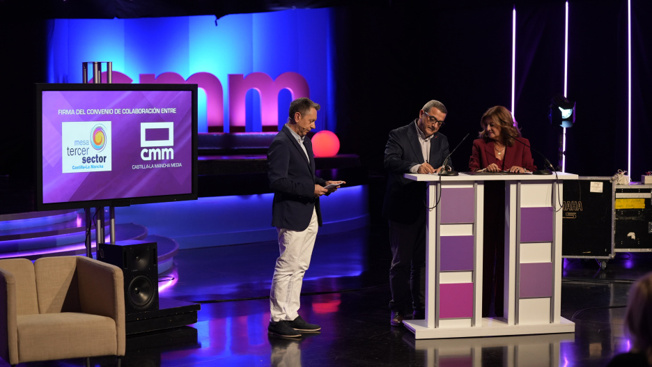 Firma CMM Tercer sector Convenio (2)