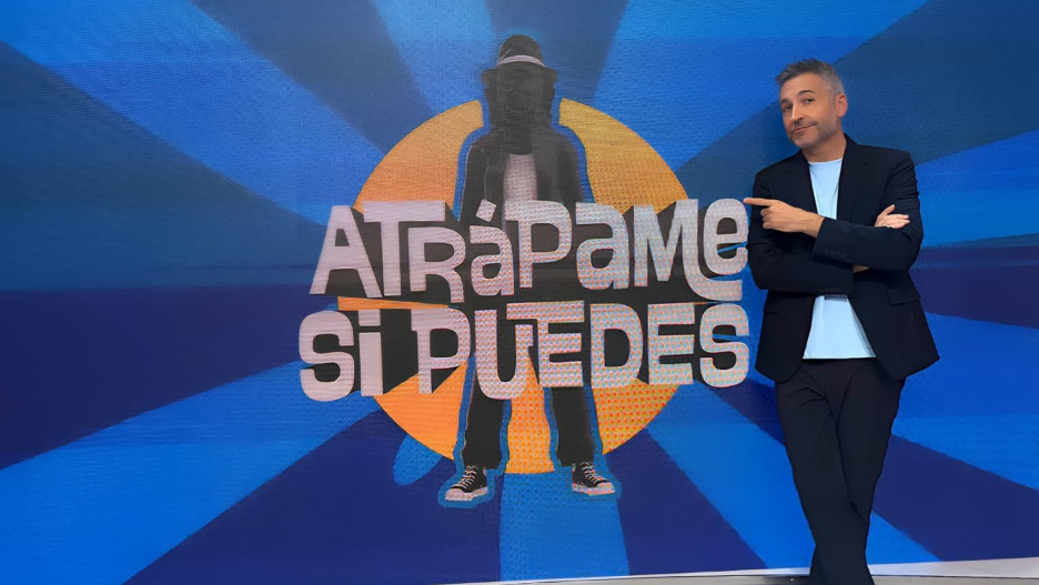 Frank Blanco, presentador del concurso de CMM 'Atrápame si puedes'