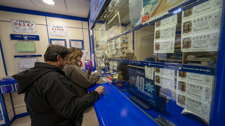 Loterías consigna 181 millones a Castilla-La Mancha en sorteo Navidad: 86,47 euros/persona