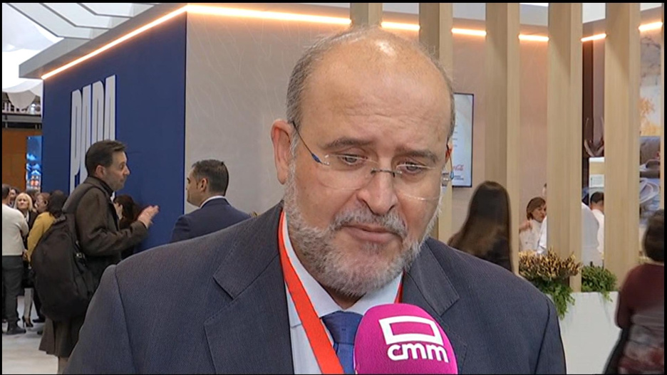 El vicepresidente primero de la Junta, José Luis Martínez Guijarro, en Fitur 2026