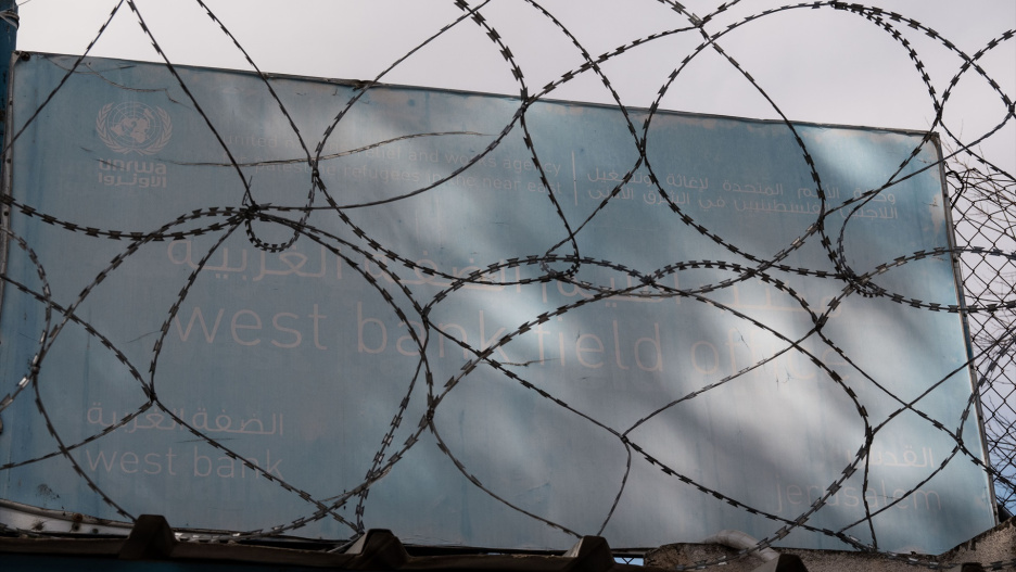 Las autoridades israelíes demolieron las instalaciones de la UNRWA en su oficina de campo en Jerusalén y Cisjordania, tras la legislación de 2024 que prohibía a la organización de la ONU operar en territorio israelí