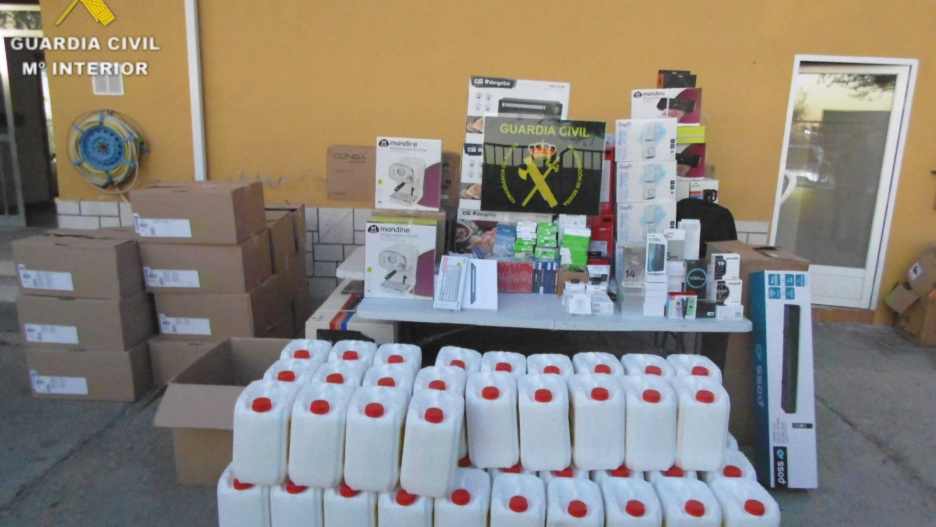 A la organización criminal se le atribuye un total de nueve robos con fuerza