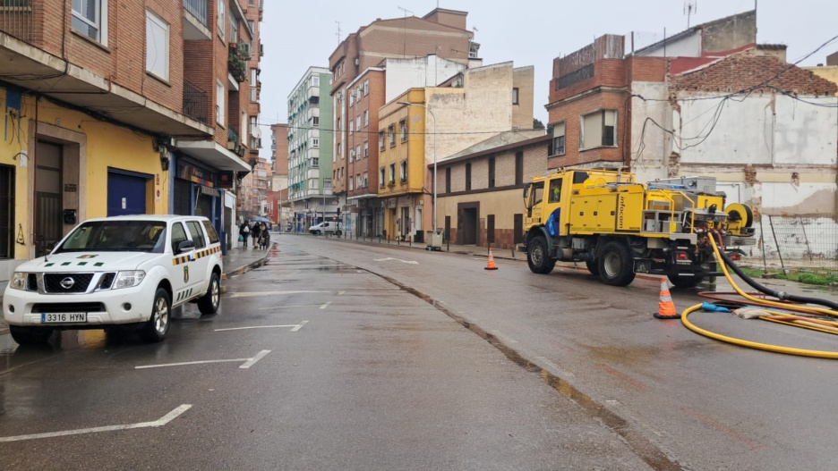 Operativo de achique de agua en Talavera de la Reina.

REMITIDA / HANDOUT por INFOCAM
Fotografía remitida a medios de comunicación exclusivamente para ilustrar la noticia a la que hace referencia la imagen, y citando la procedencia de la imagen en la firma
10/2/2026