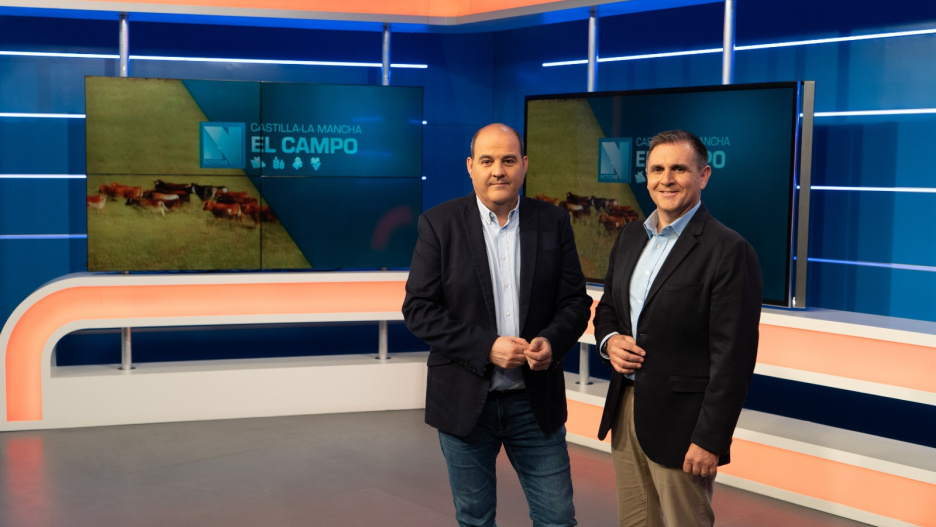 Jorge Jaramillo y Ángel Sánchez Crespo conducen cada día el programa 'El Campo' en CMM