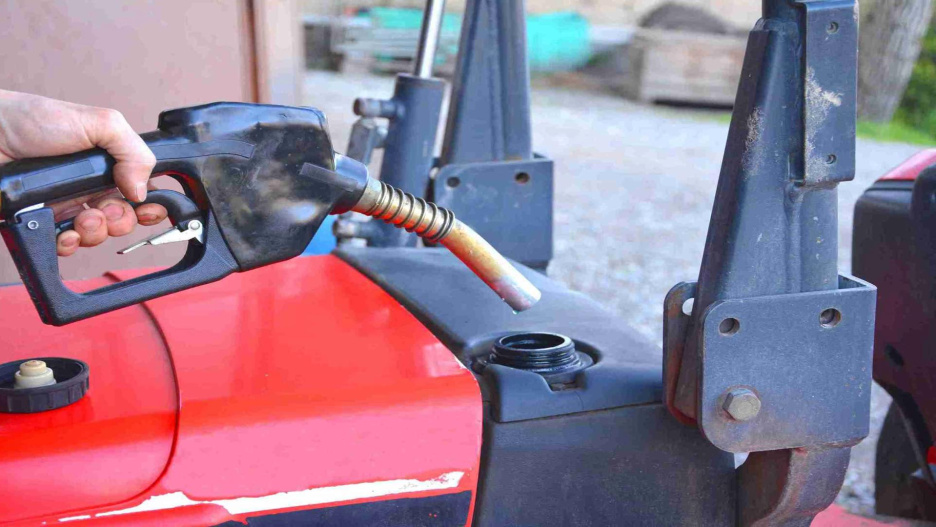 La incertidumbre en torno al conflicto contra Irán dispara el precio del petróleo y del gas