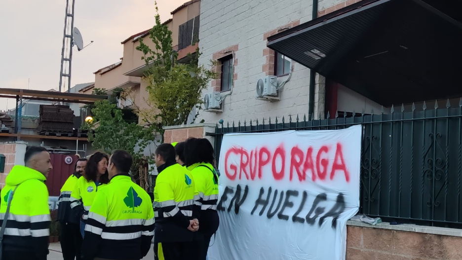 Seguimiento del 100% en la huelga de limpieza de Cabanillas, según sindicatos