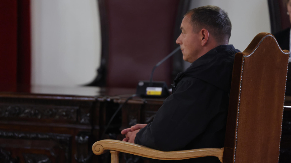 TOLEDO, 18/05/2026.- Comienza este lunes en la Sección Primera de la Audiencia Provincial de Toledo, el juicio con jurado al acusado de asesinato con alevosía y ensañamiento en la localidad toledana de Recas en 2022, para quien la fiscalía pide una pena de prisión de 25 años. EFE/ Ismael Herrero //POOL//