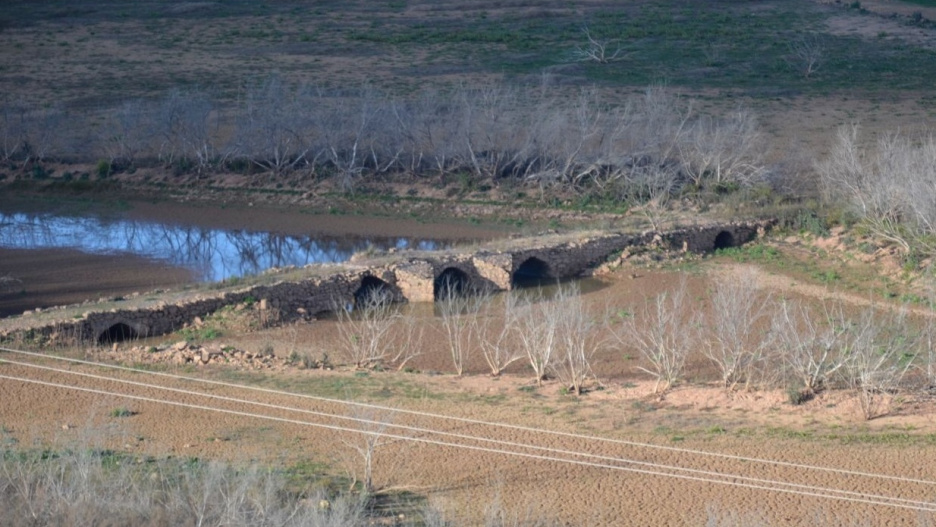 (Foto de ARCHIVO)
Puente romano de Granátula de Calatrava.

REMITIDA / HANDOUT por AYUNTAMIENTO DE GRANÁTULA DE CALATRAVA
Fotografía remitida a medios de comunicación exclusivamente para ilustrar la noticia a la que hace referencia la imagen, y citando la procedencia de la imagen en la firma
05/6/2025
