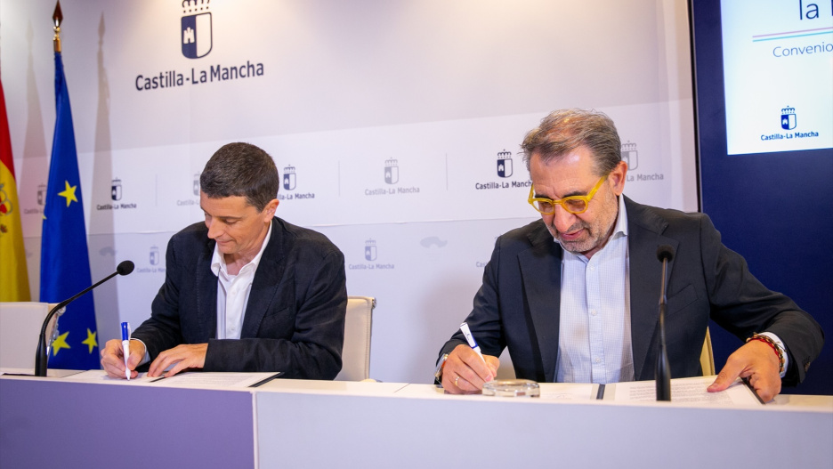 El Gobierno de Castilla-La Mancha firma un convenio con el INSS y con mutuas para la mejora en la gestión de la incapacidad temporal y de la asistencia sanitaria.

REMITIDA / HANDOUT por A.PEREZ HERRERA/JCCM
Fotografía remitida a medios de comunicación exclusivamente para ilustrar la noticia a la que hace referencia la imagen, y citando la procedencia de la imagen en la firma
12/6/2026