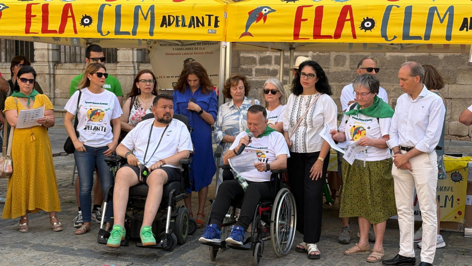 Lectura del manifiesto por el Día Mundial de la ELA
