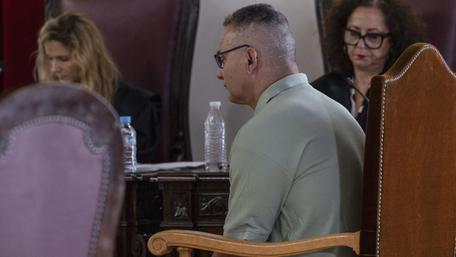 El acusado de matar a su exmujer, que estaba embarazada y cuyo feto también murió.
