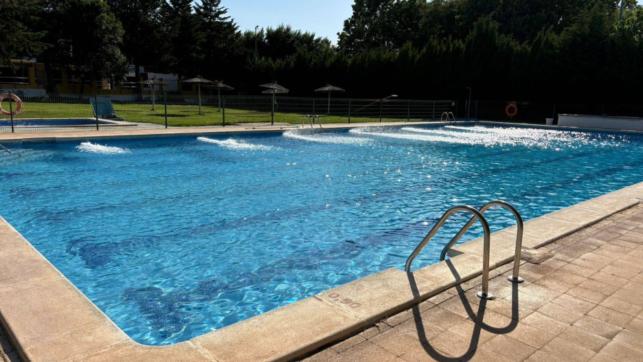 Piscina municipal de Robledo (Albacete)