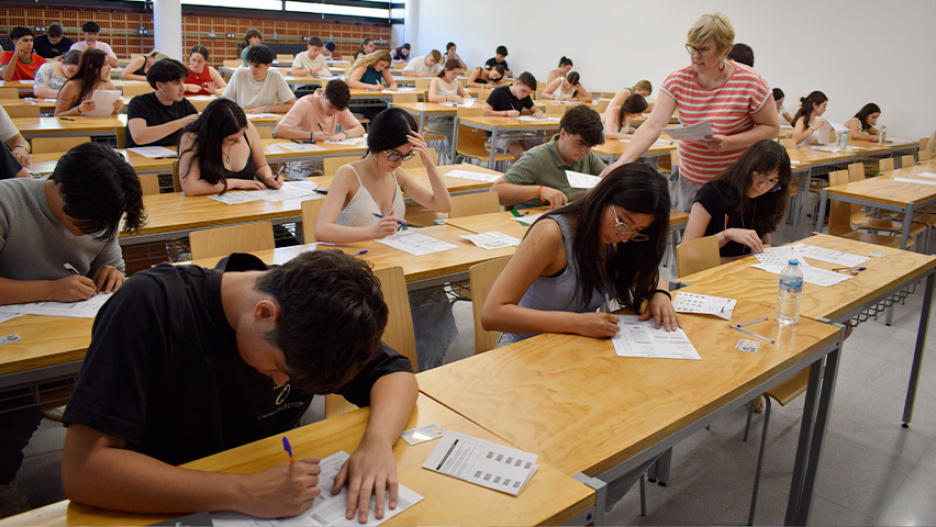Exámenes extraordinarios de la PAU en la UCLM.