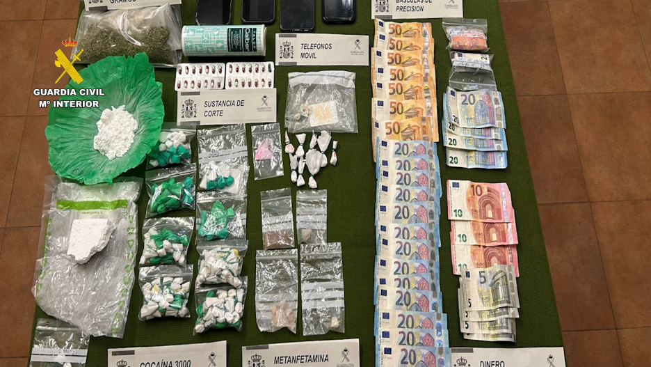 Imagen del material incautado en la operación Luperca